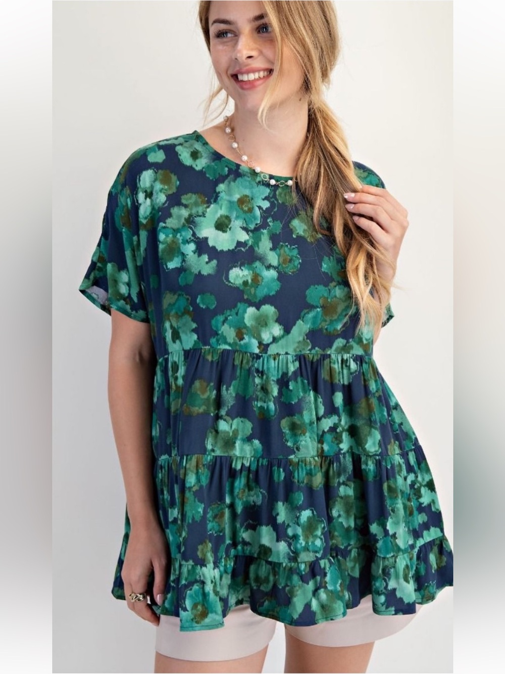 39 ❤️ 1-H EASEL FLORAL PRINTED RAYON CHALLIS TIERED TUNIC
